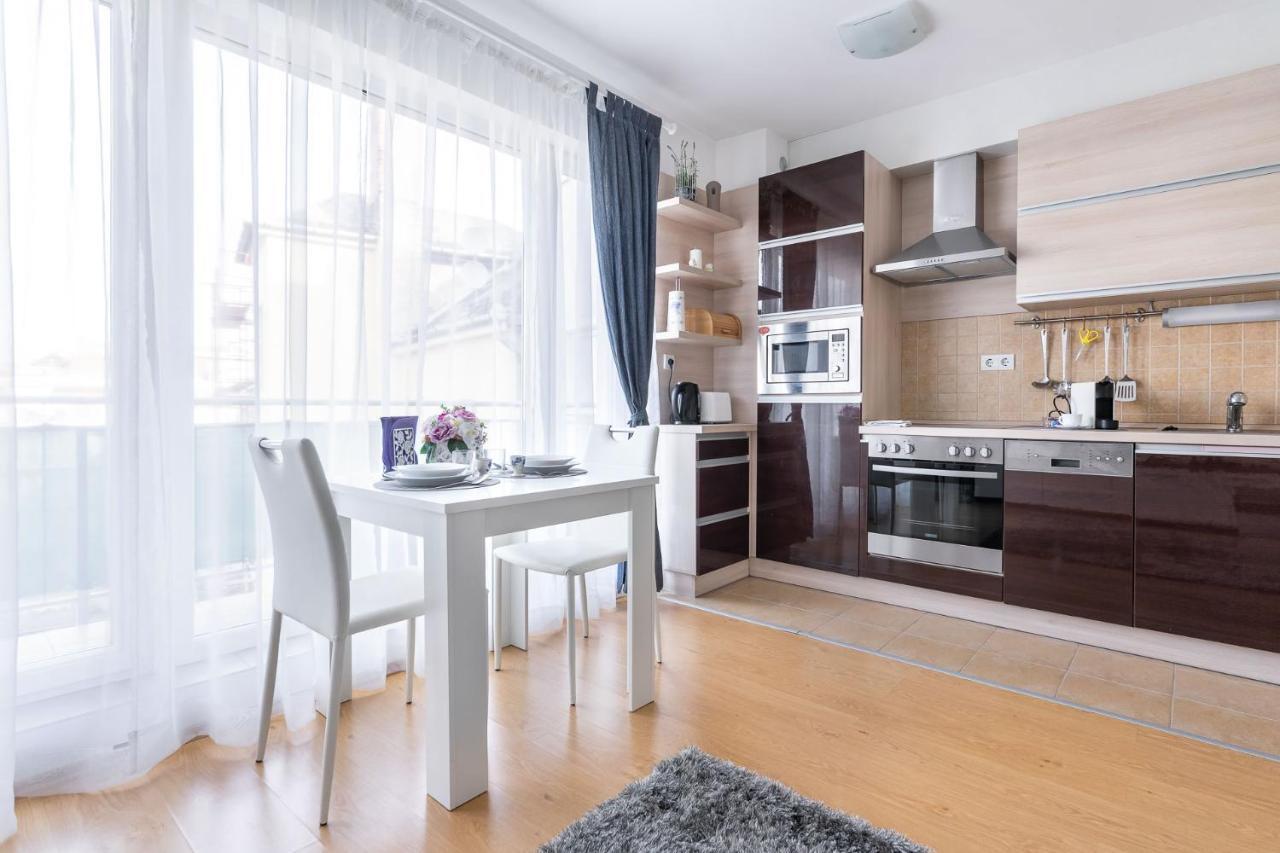 Matthias Home Midtown Budapest Luaran gambar